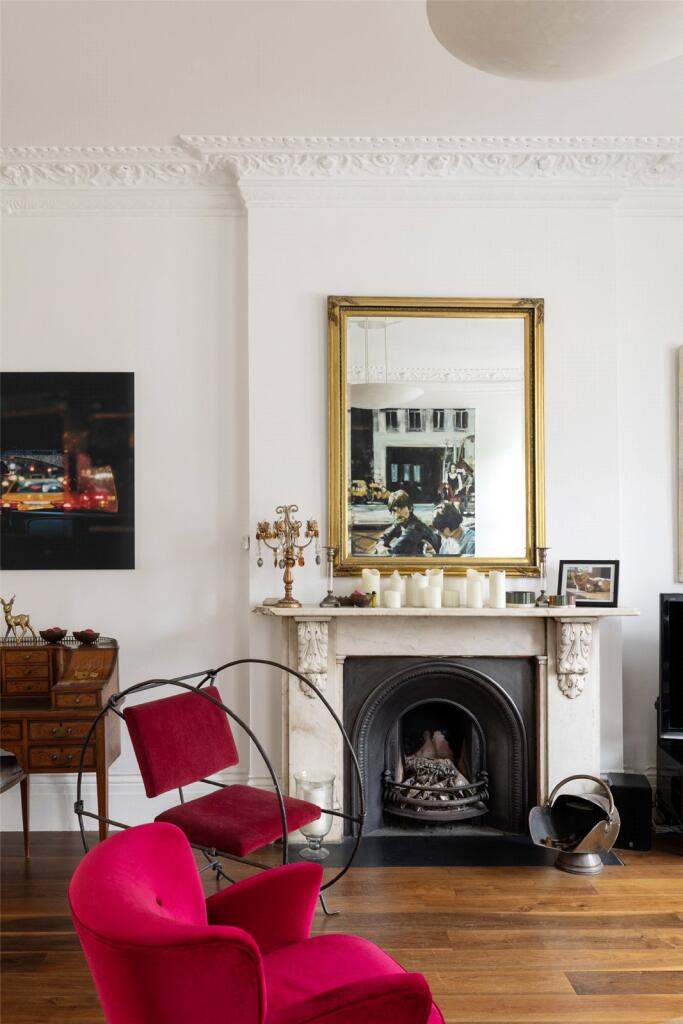 Apartment in London - More