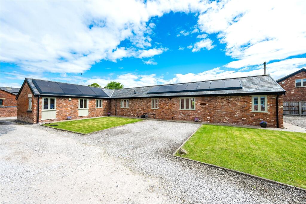 Main image of property: Lodge Farm, Thistleton Road, Preston, Lancashire