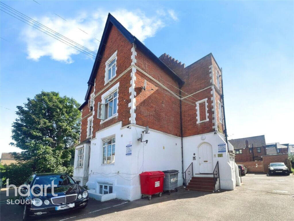Main image of property: Hencroft Street South, SLOUGH