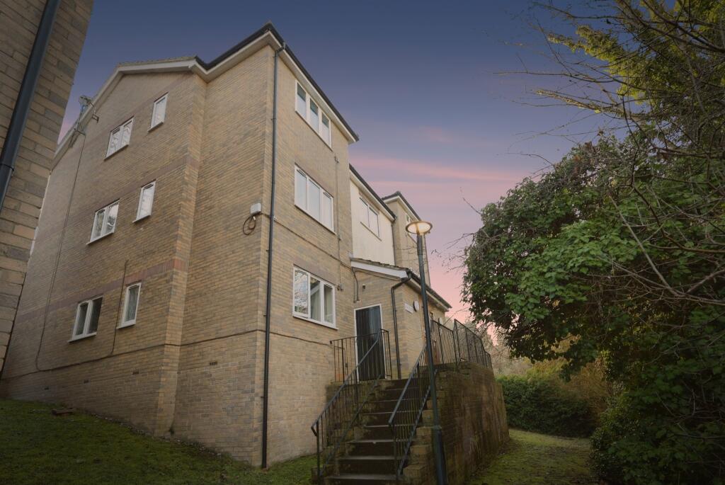 Main image of property: Lingfield Close, High Wycombe