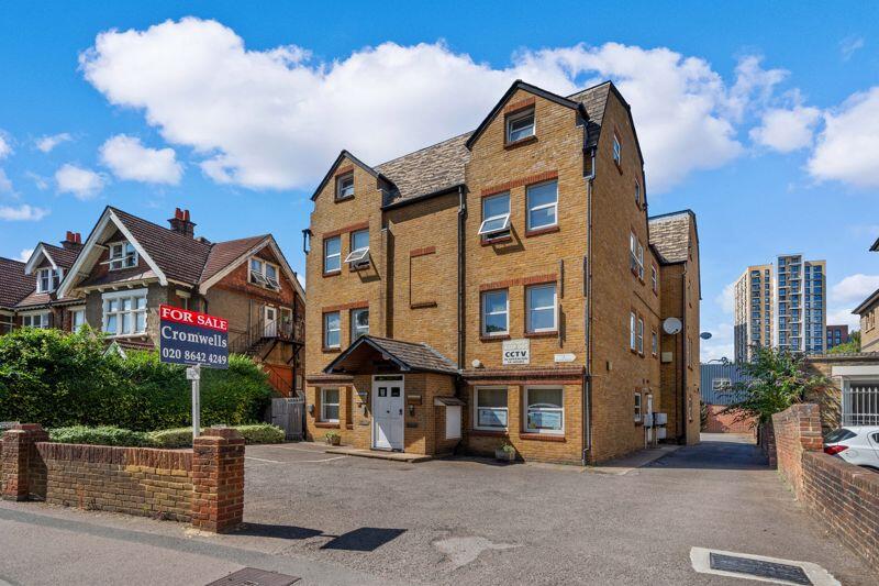 Main image of property: 17b Cedar Road, Sutton