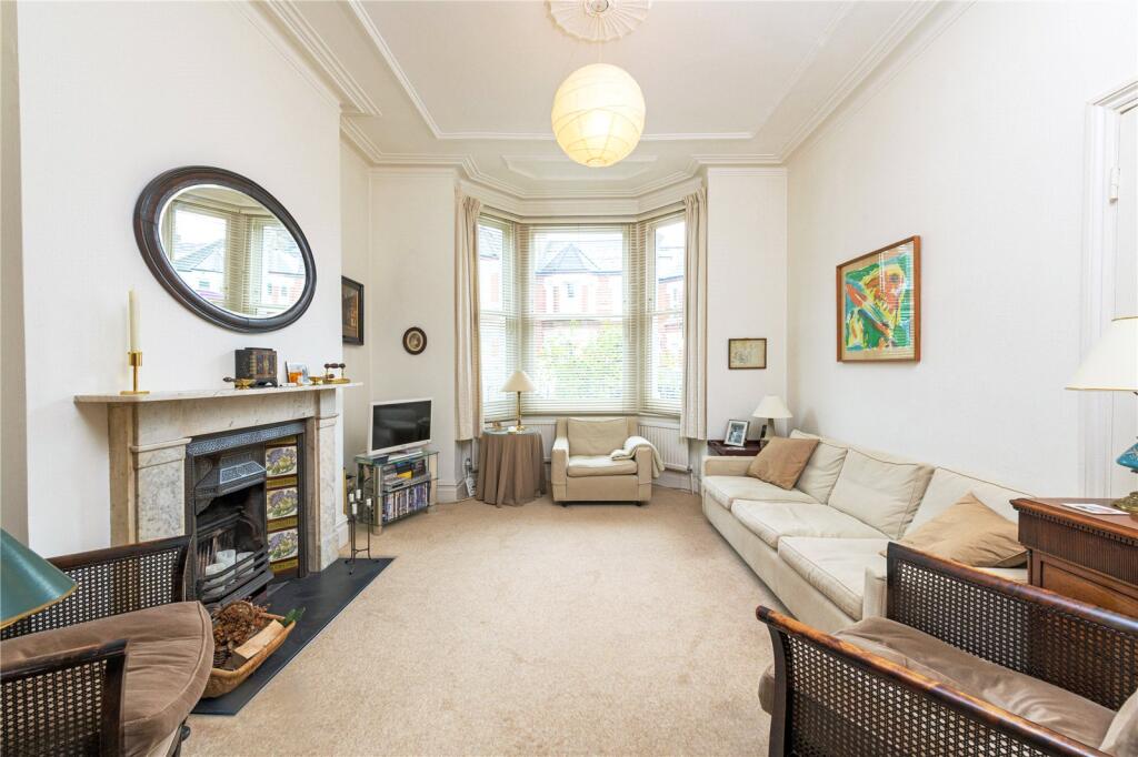 House in London - View 4