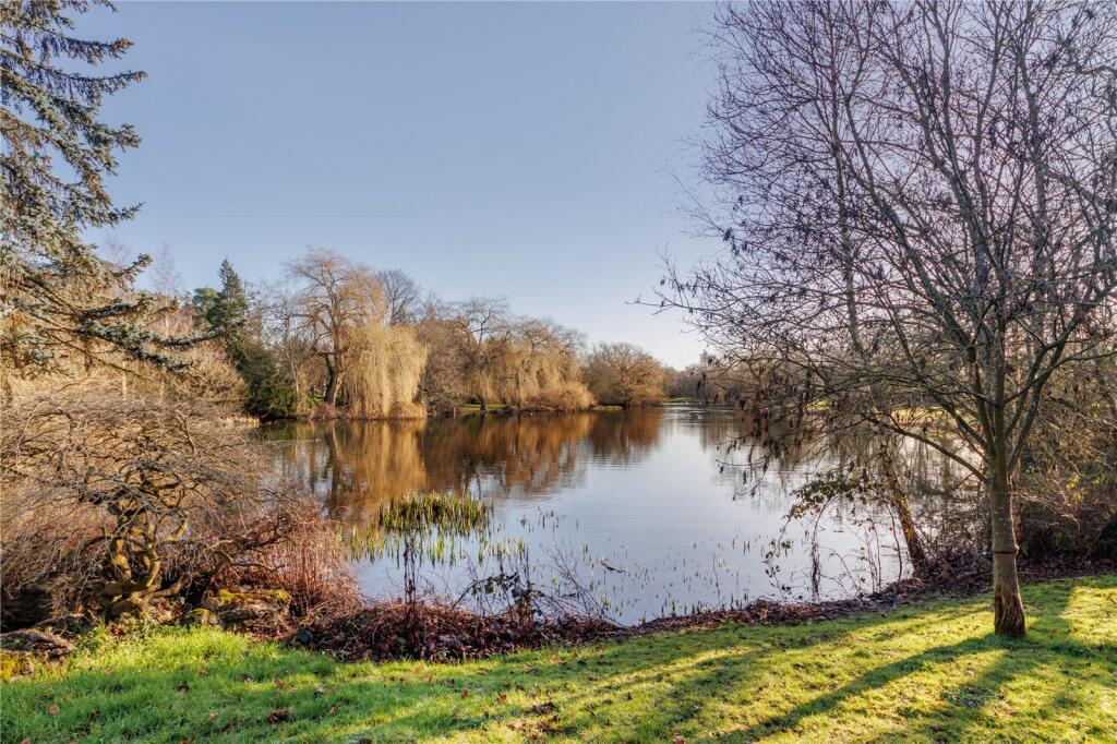 Additional image 30 of Hanstead House, Bricket Wood, St Albans, AL2