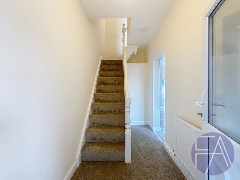 Segars Lane, Southport, Lancashire, PR8 3JG photo 3