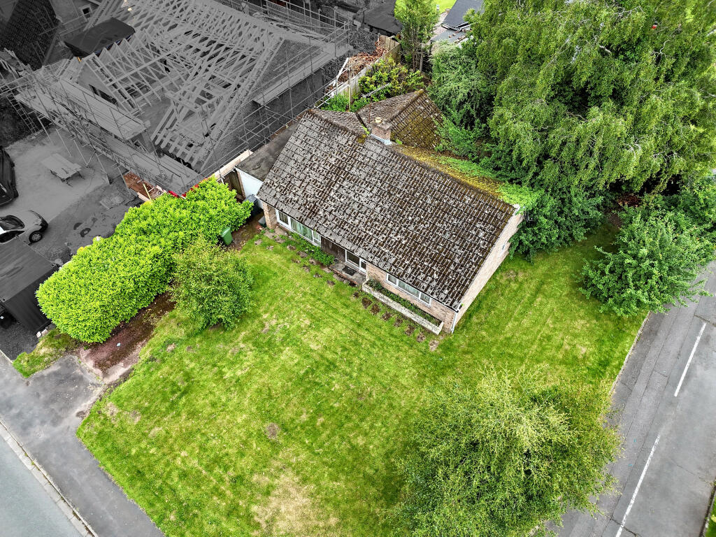House in Wolverhampton, Tettenhall - More