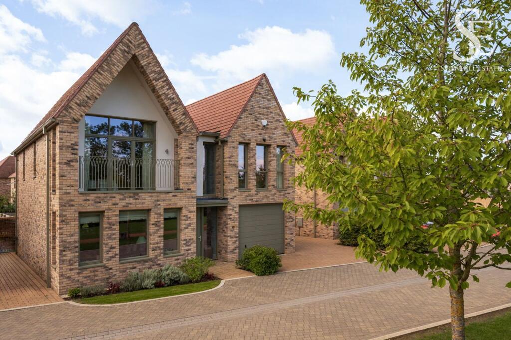 Main image of property: Stevenson Crescent, Headington, OX3