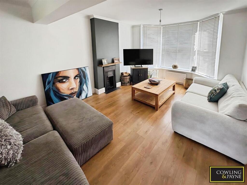 House in Southend-on-Sea - View 4