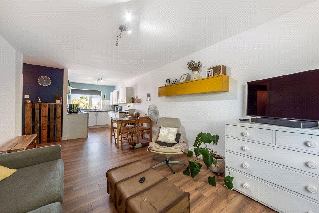 Apartment in Birmingham, West Midlands - More