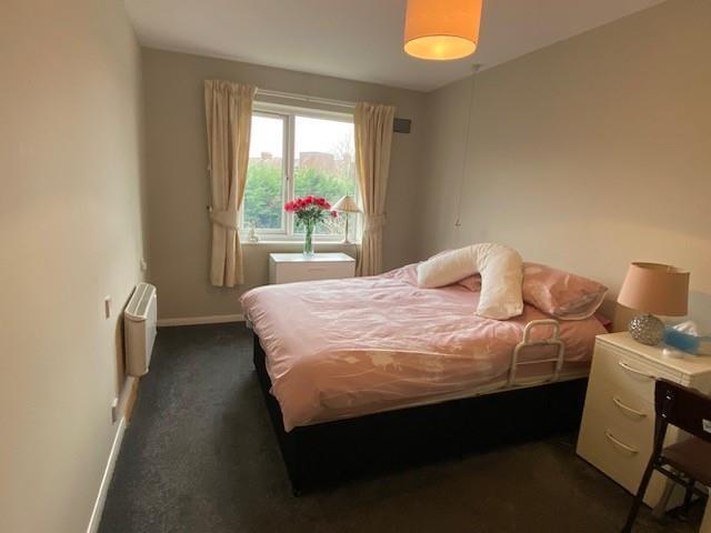 Ullswater Court, Glebelands Avenue, South Woodford, E18. photo 5