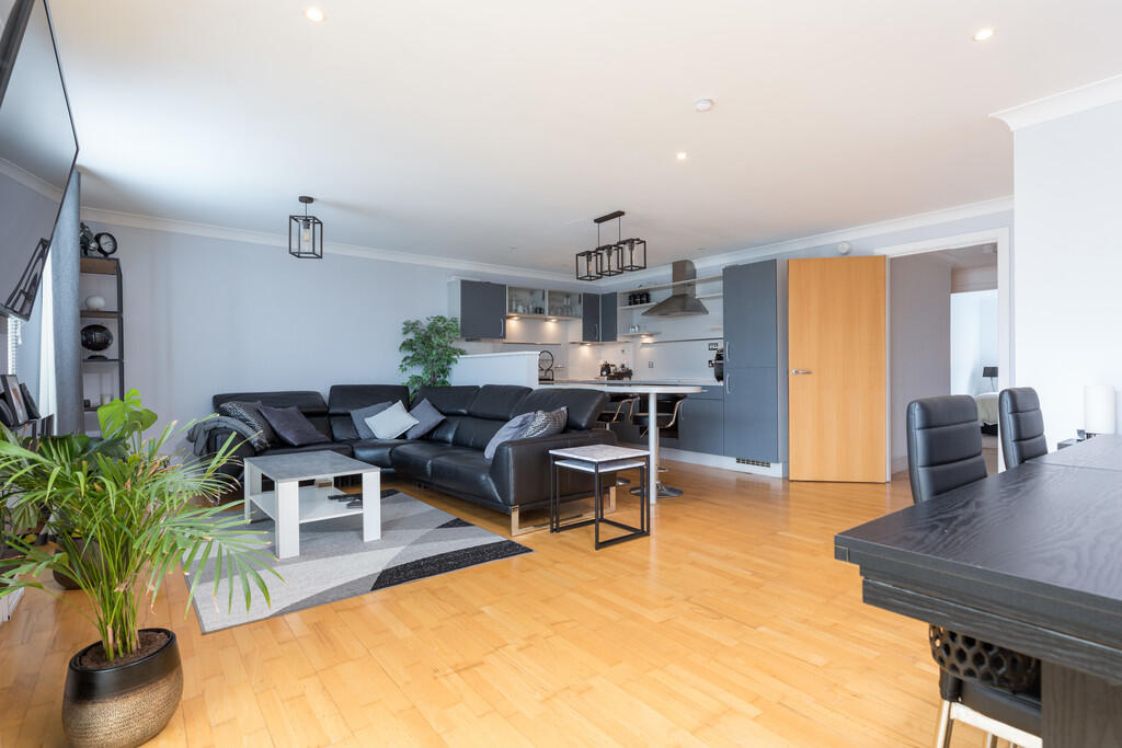 Apartment in Glasgow - View 4