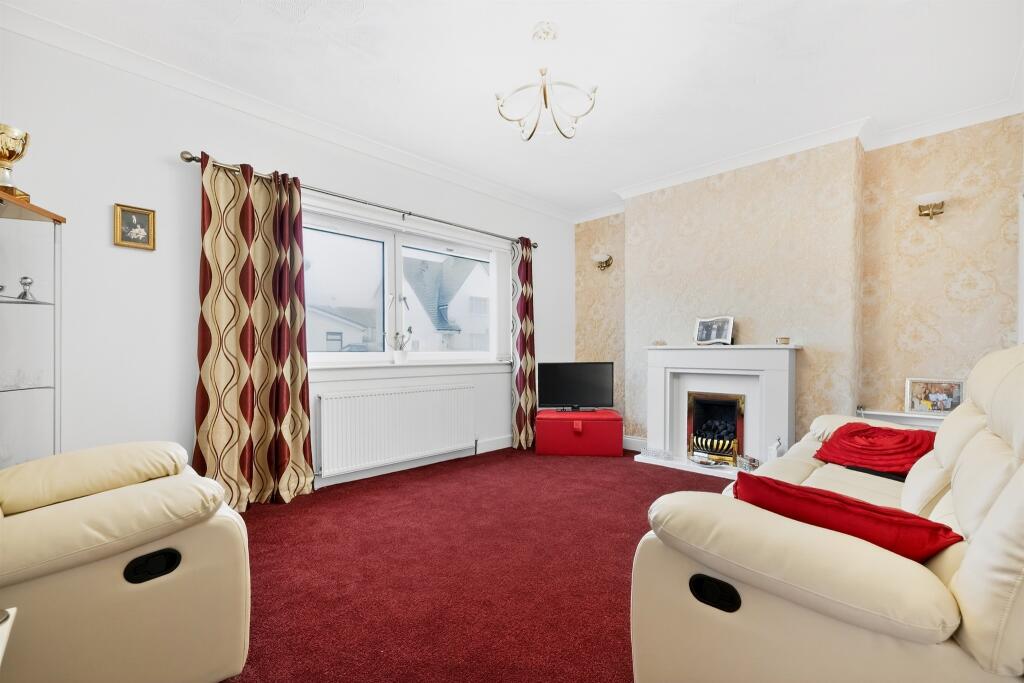 Blackstoun Avenue, Linwood, Paisley photo 2