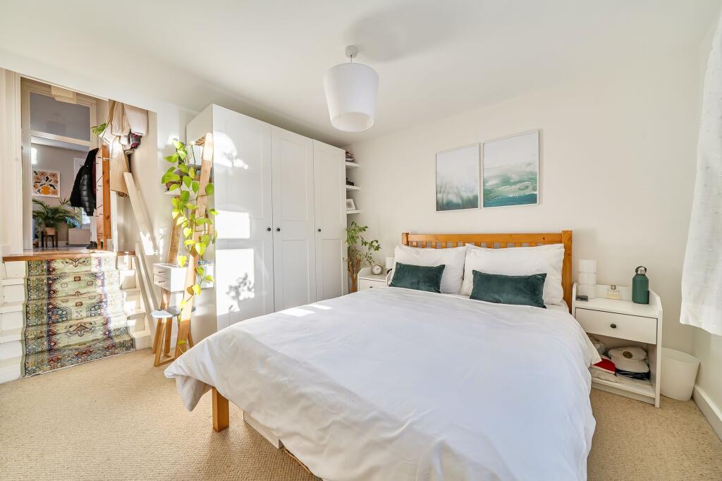 Florence Road, London, N4 - View 2