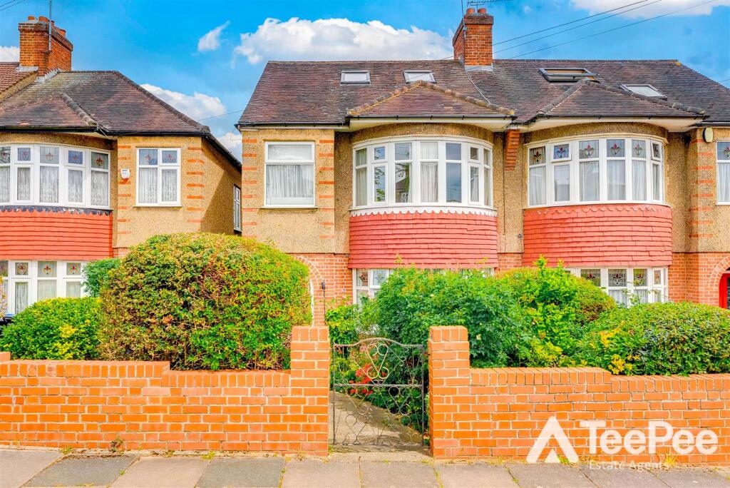 Main image of property: Oakwood Avenue, London