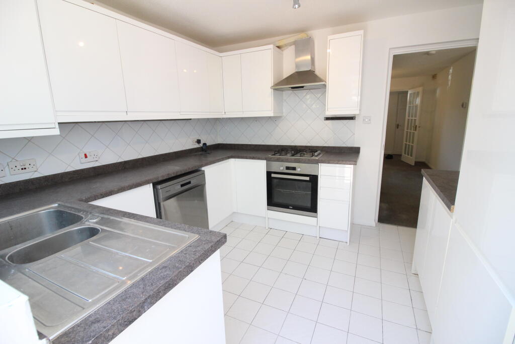 House in Kingston upon Thames - View 5