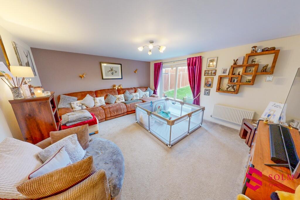 Heather Close, Ruabon  photo 3