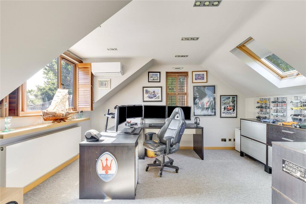 Additional image 20 of Briary Wood Lane, Welwyn, Hertfordshire, AL6