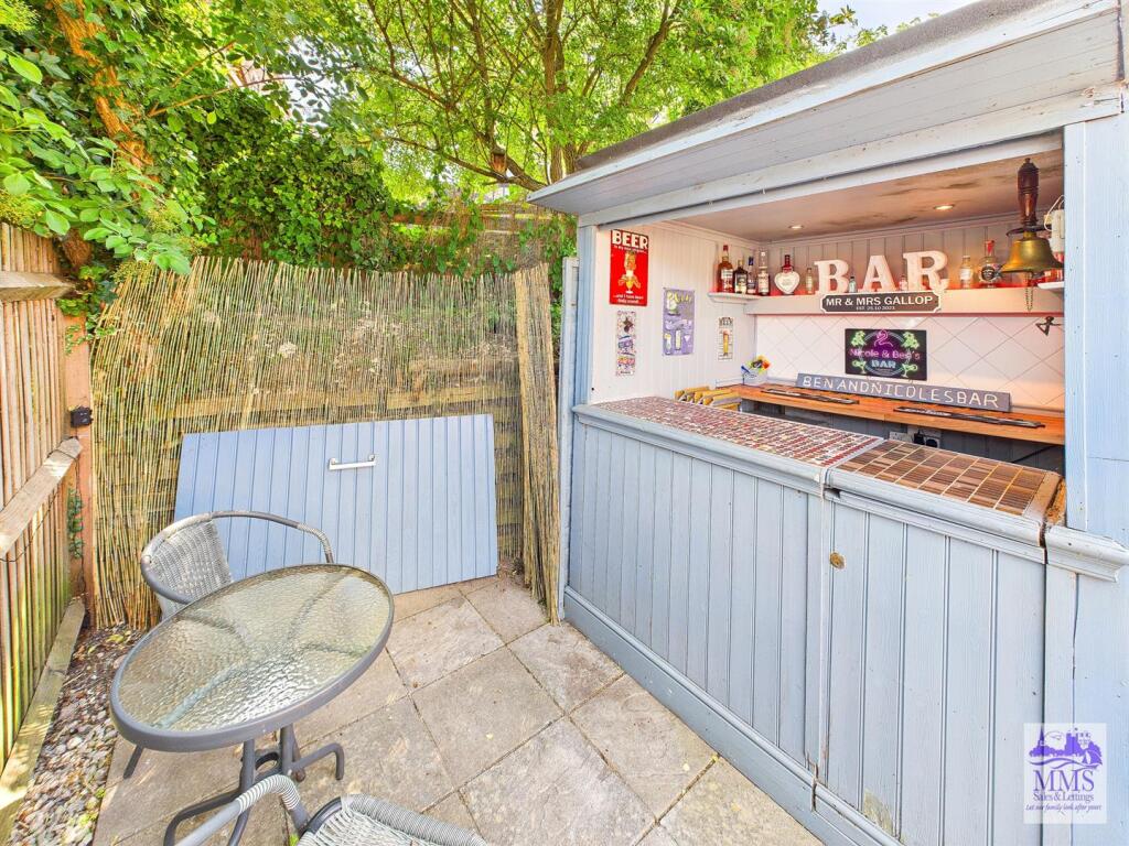House in Chatham, Medway - View 5