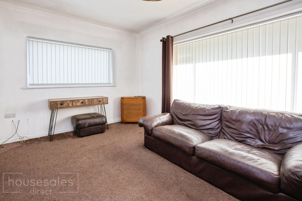 House in Nottingham - View 5