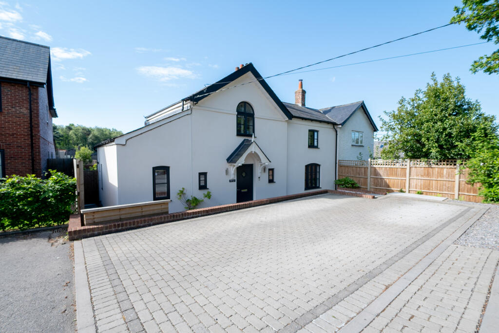 Main image of property: Mulberry Close, Fair Oak, SO50