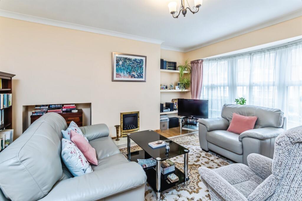 House in Adur, West Sussex - View 2