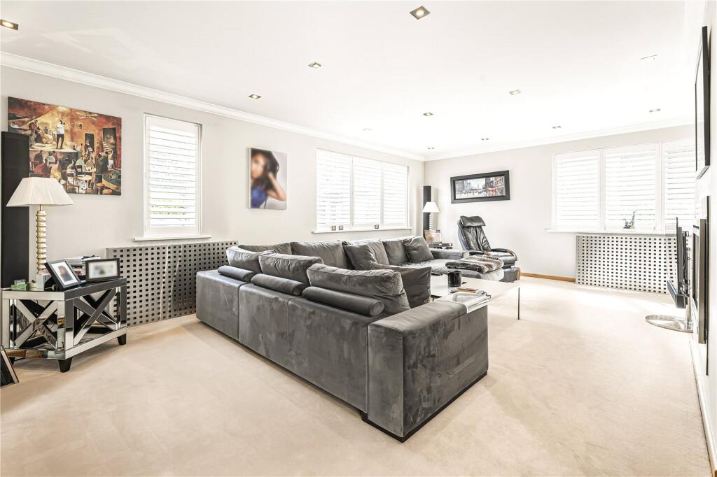 Additional image 11 of Park Street Lane, Park Street, St. Albans, Hertfordshire, AL2