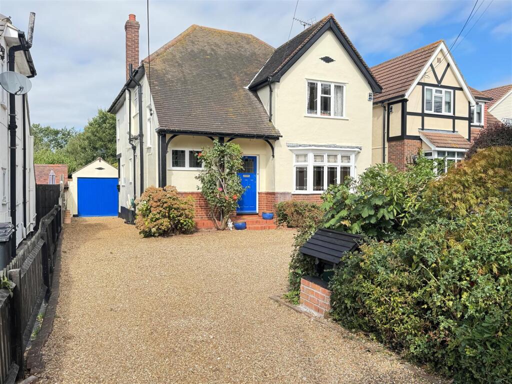 Main image of property: Main Road, Hockley