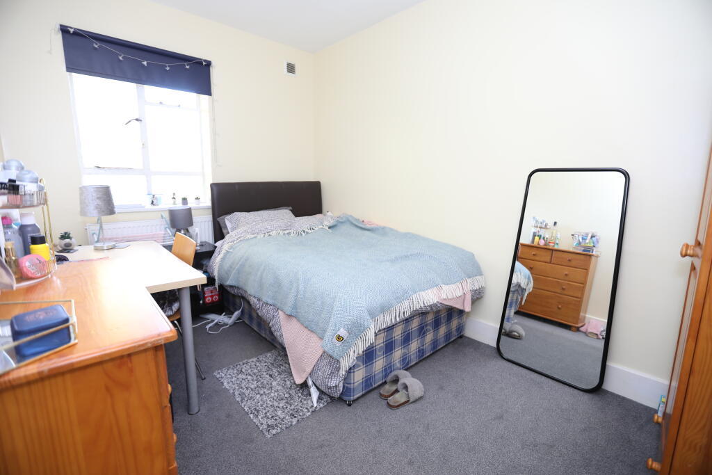 Apartment in Bristol, Westbury Park - View 4