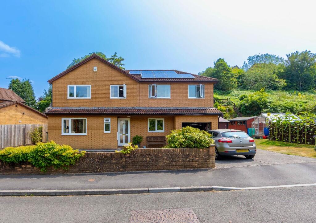 Main image of property: Heol Nant Caiach, Treharris