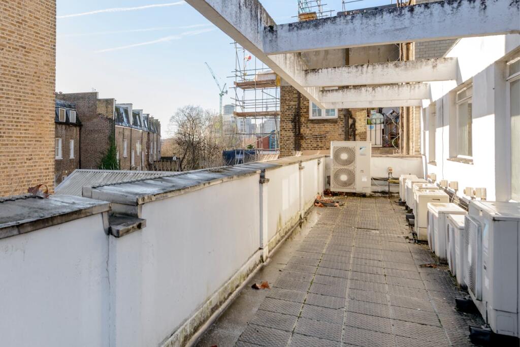 137 ladbroke grove-4705.jpg