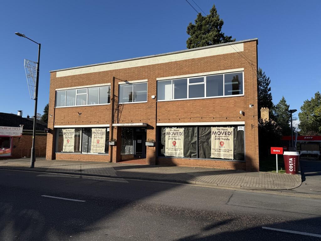 Main image of property: 275 Worcester Road, Malvern, Worcestershire, WR14