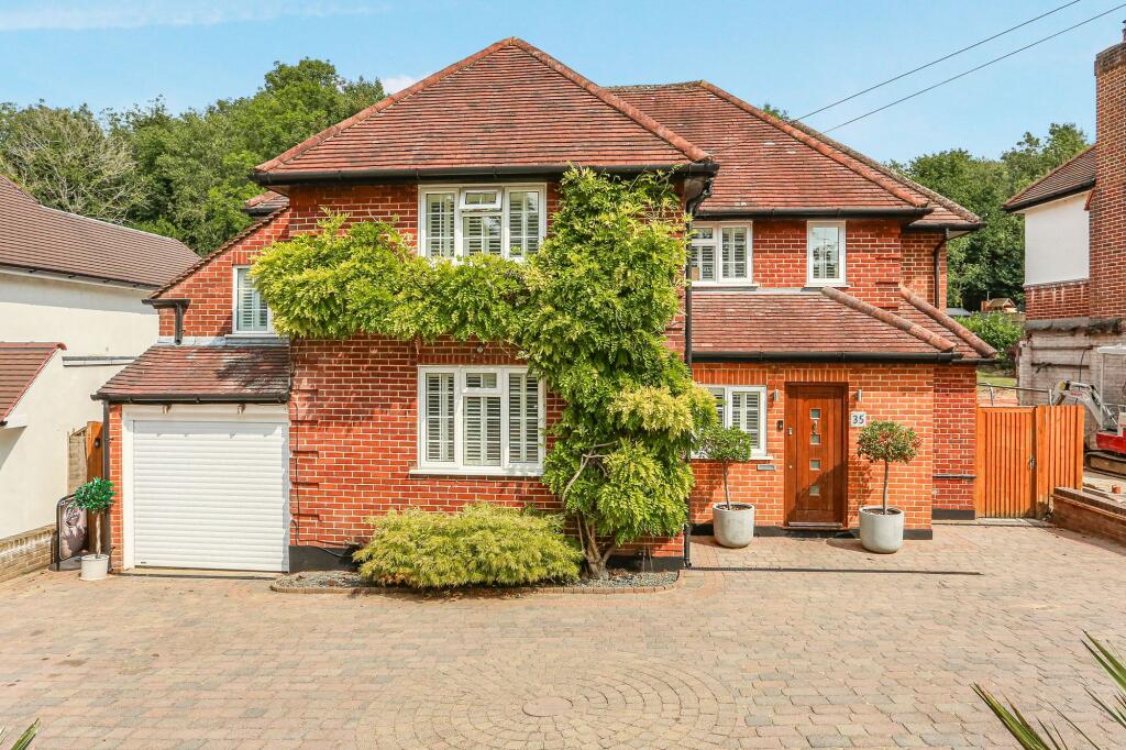 Main image of property: Green Curve, Banstead, SM7