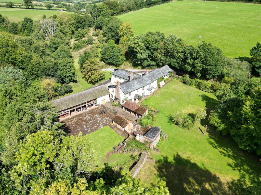 Stockleigh Pomeroy, Crediton, EX17 photo 3