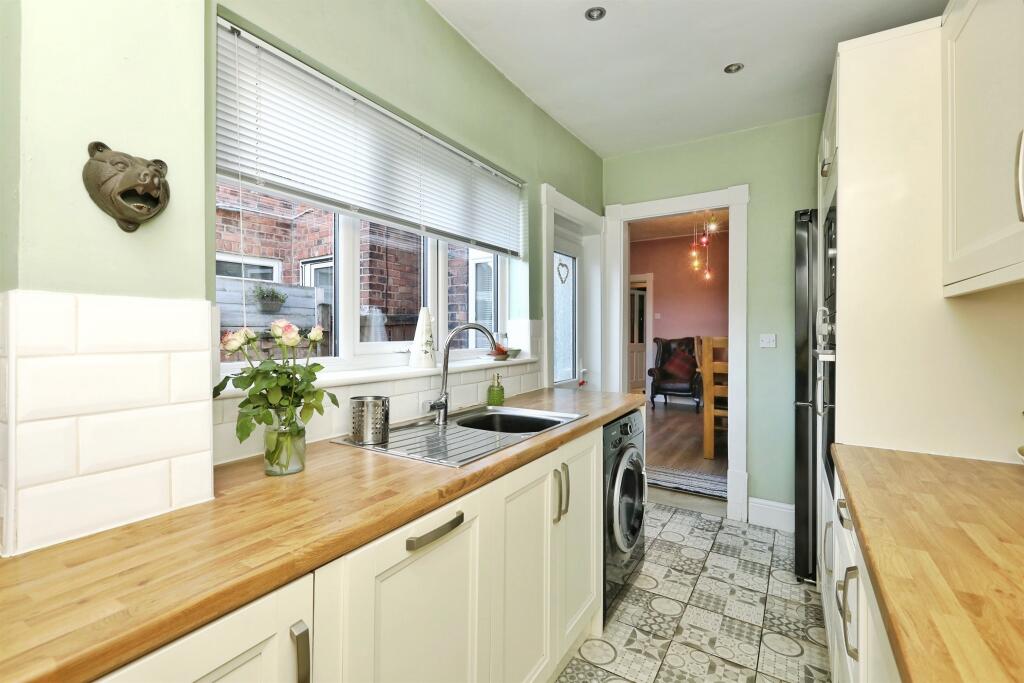 Harrington Street, Worksop photo 4