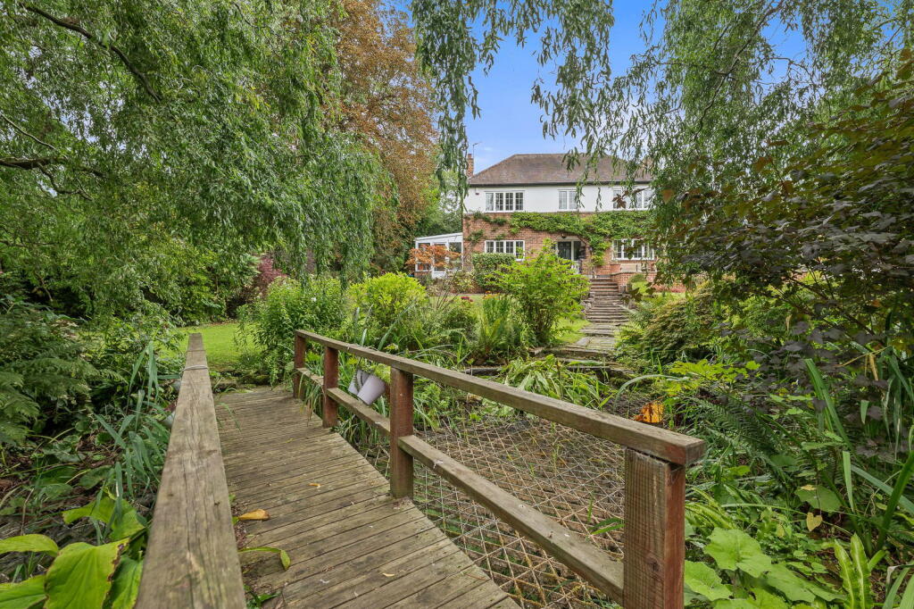 House in Gedling, Burton Joyce - View 2