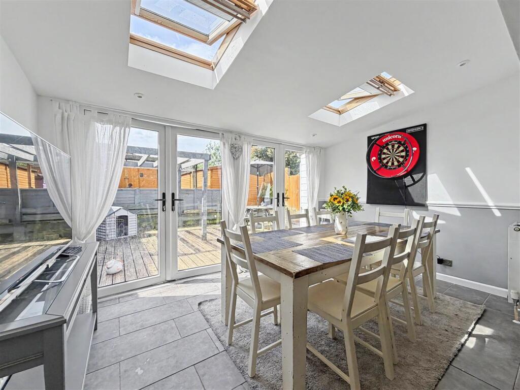 High Meadows, Midsomer Norton - View 3