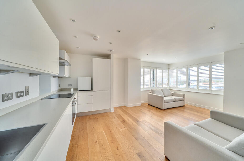 Apartment in Southampton - View 4
