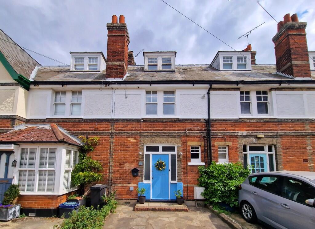 Main image of property: Silver Road, Burnham-On-Crouch, Essex, CM0