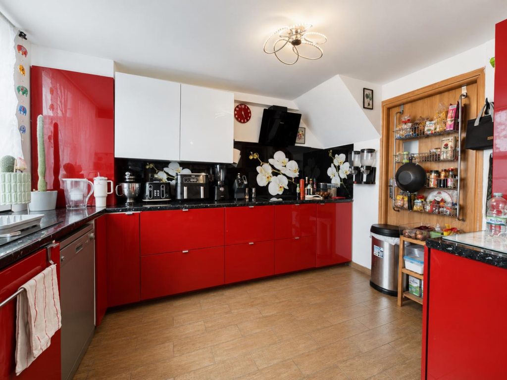 House in Duston, New Duston - View 5