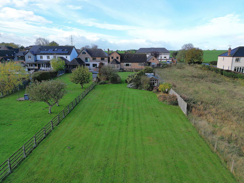 Weston Road, Weston-on-Trent, Derby, DE72 2BH photo 2