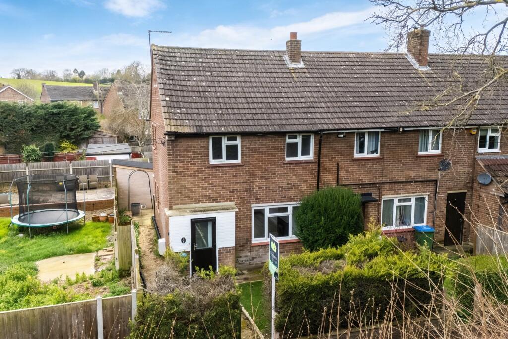 Main image of property: Beesfield Lane, Farningham, DA4 0BZ