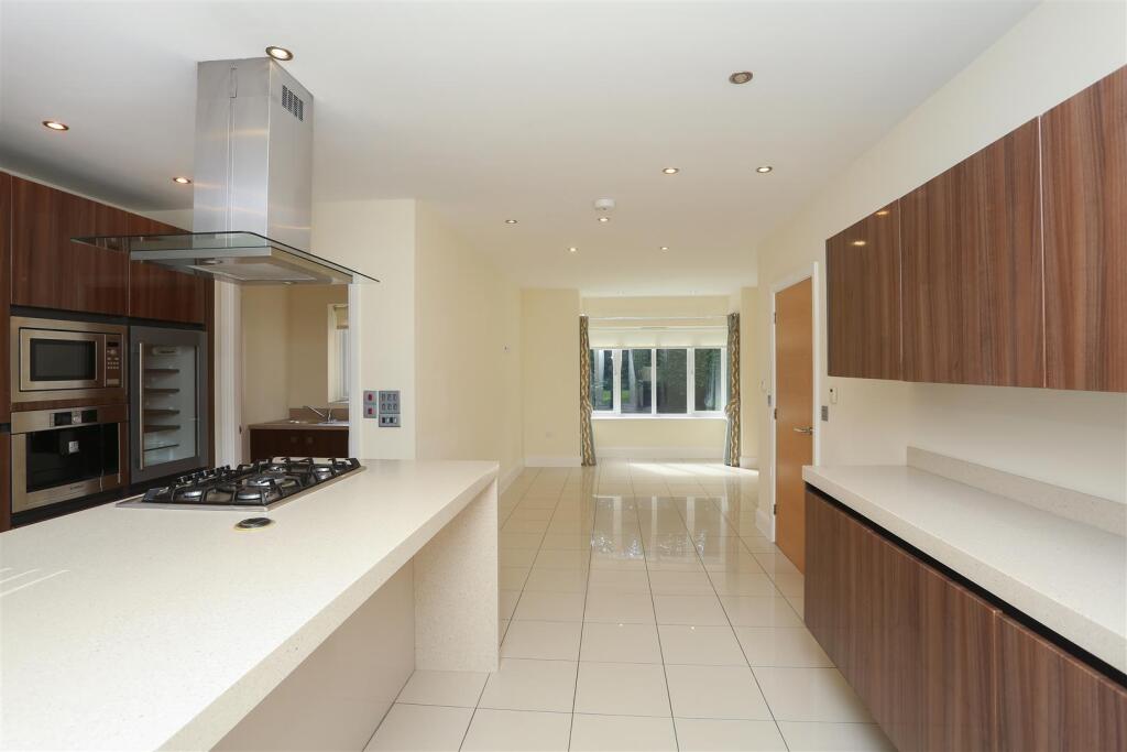 Additional image 9 of Middleton Road, Streetly, Sutton Coldfield