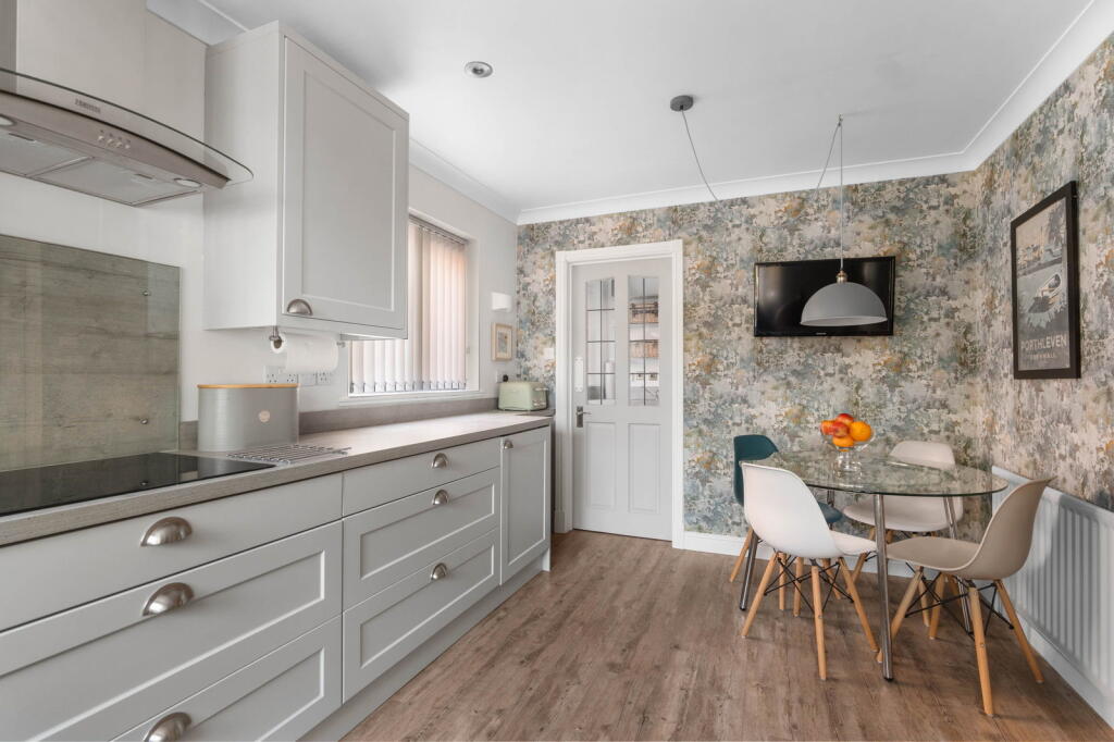 Beech Tree House, Plough Road, Tibberton, Droitwich, Worcestershire.  WR9 7NL photo 4