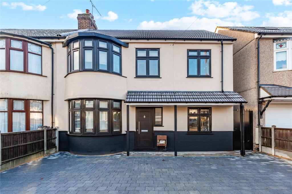 Main image of property: Brooklands Gardens, Hornchurch, RM11