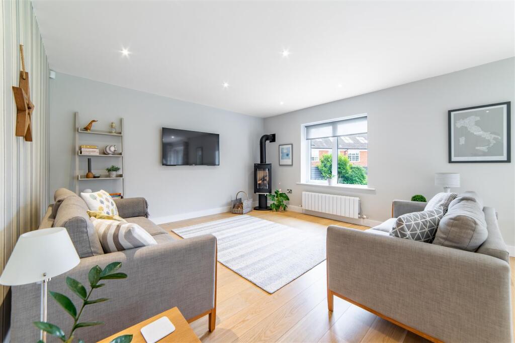 Carlton Close, Gosforth, NE3 photo 4