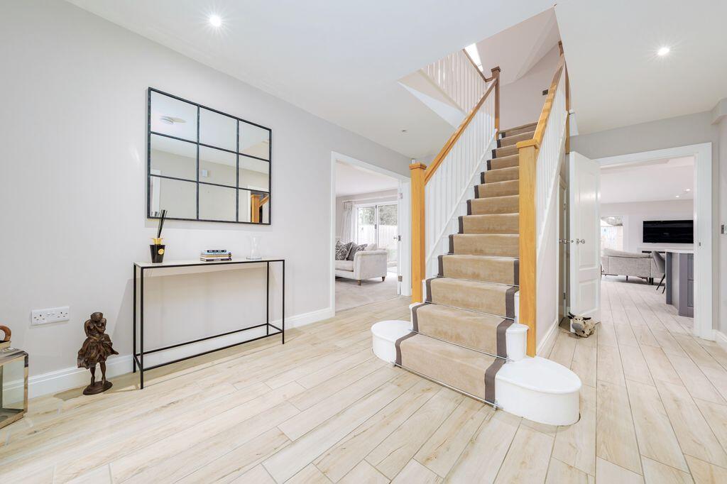 Mulberry House, 6 Barn Croft, Hoghton PR5 0AW  photo 3