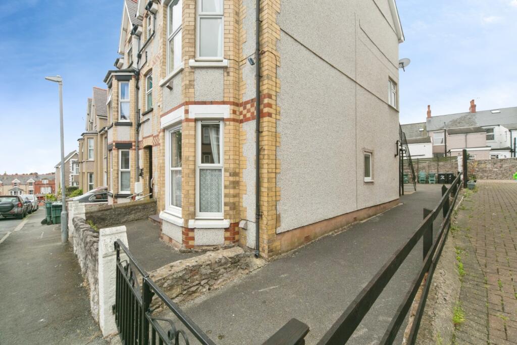 House in Colwyn Bay - View 2