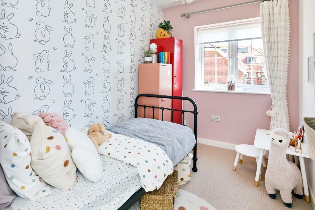 House in Bow Brickhill, The Paddocks - More