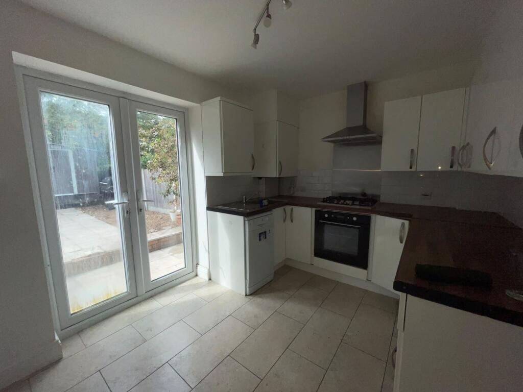 House in London - View 4