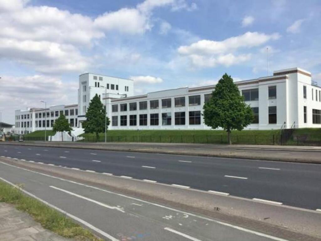 Main image of property: Westlink House, 981 Great West Road, Brentford, TW8 9DN