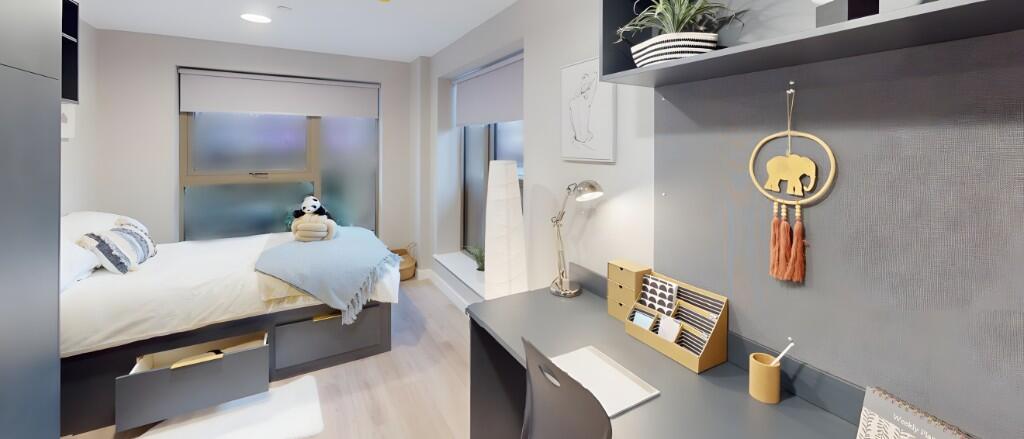 Main image of property: Exchange Court Student Living, Duncombe Street, Leeds, West Yorkshire, LS1
